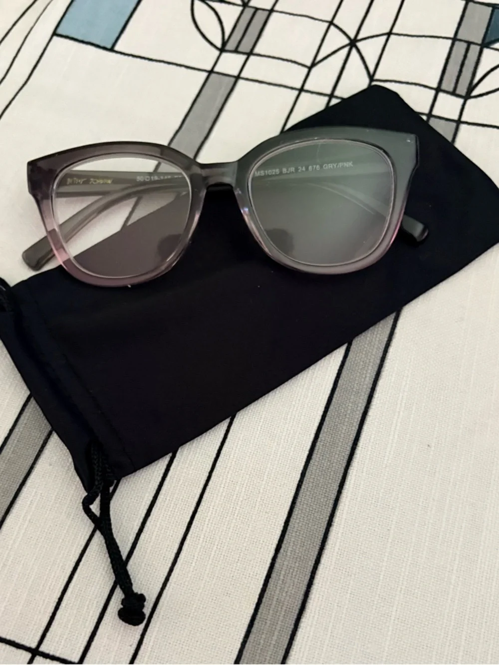 Betsey Johnson Reading Glasses +2.00 New